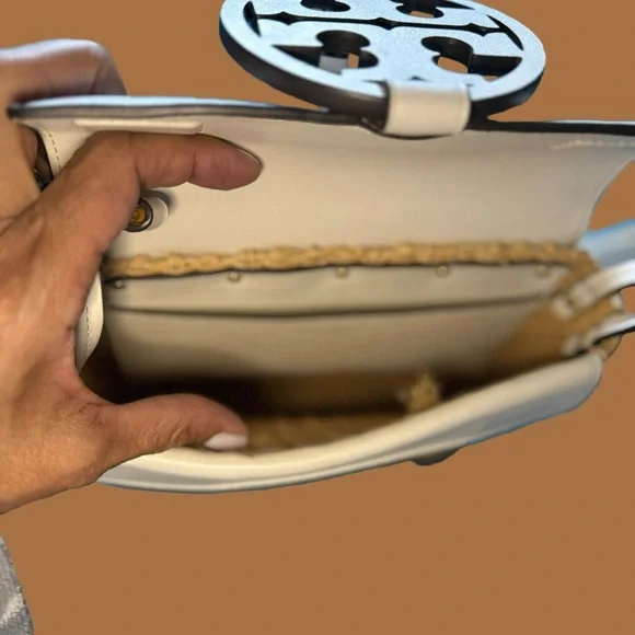 Tory Burch Woven Tan and Cream Crossbody Bag - Picture 5 of 5